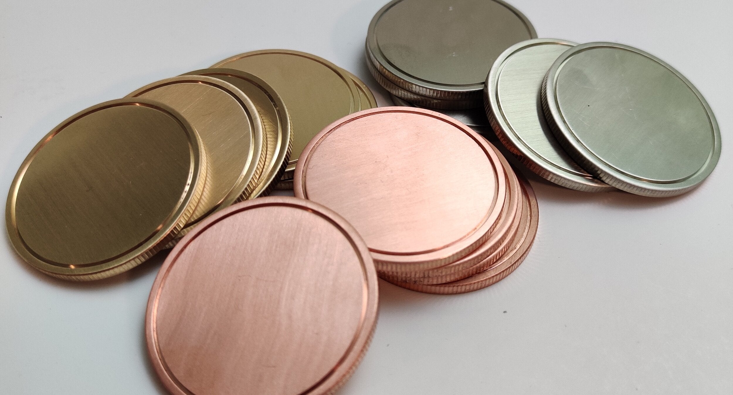 A Guide to Blank Coins for Engraving – OMTech