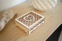 How to DIY a Jewelry Box with a Laser Engraver