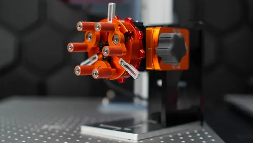 OMTech PiBurn Galvo Grip: A Chuck Rotary for Fiber and UV Lasers